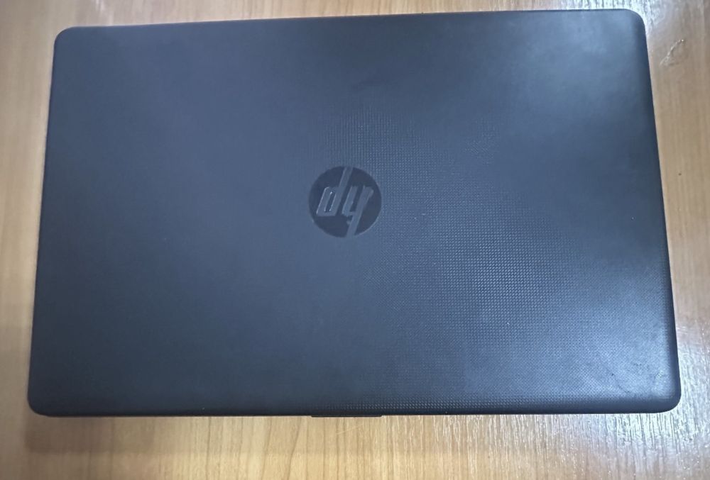 Ноутбук HP 250 G6, гарний стан