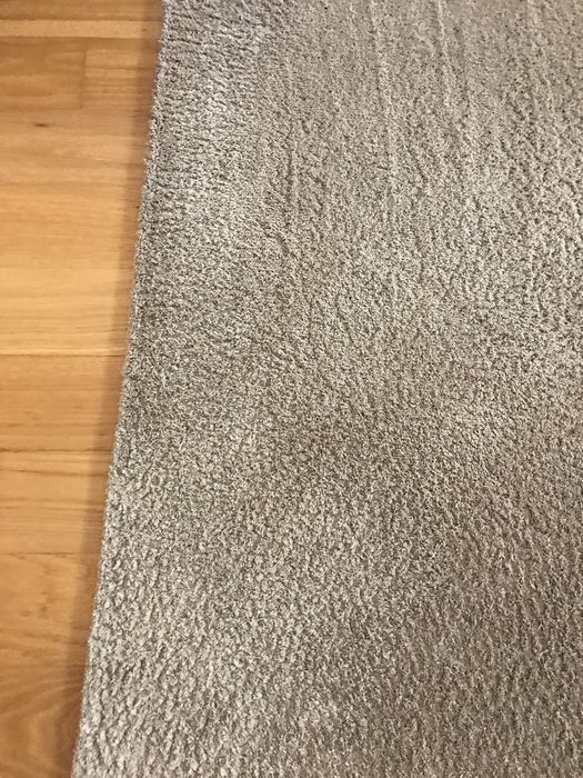 Carpete em ótimo estado