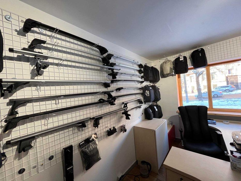 Поперечини рейлінги багажник Thule Тюле на всі авто