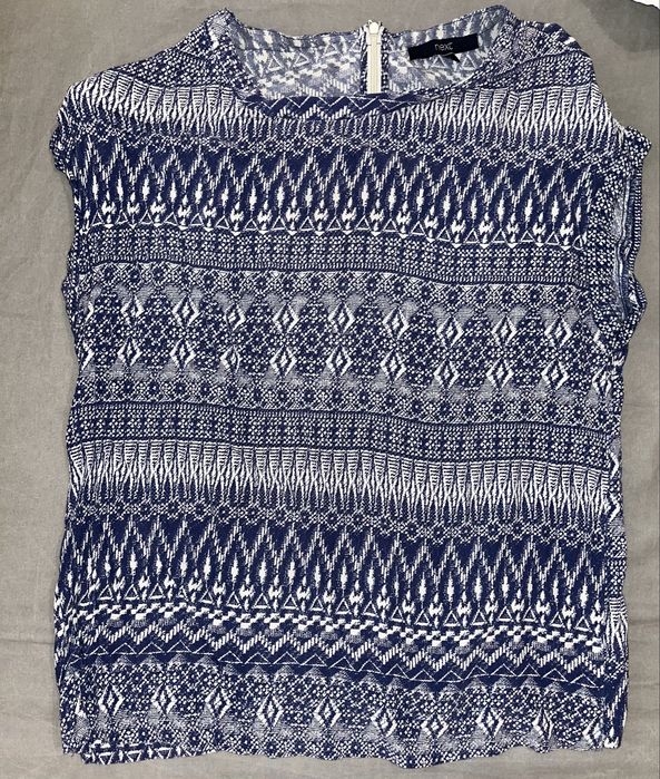 Жіночий верх на літо гортайте фото