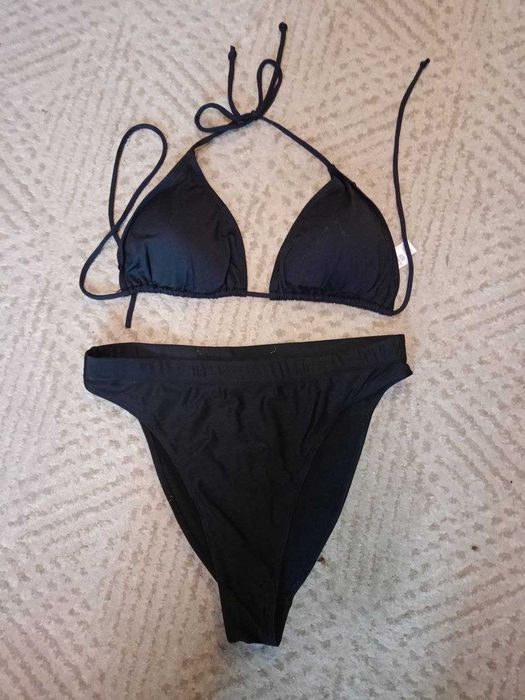 Купальник чёрного цвета