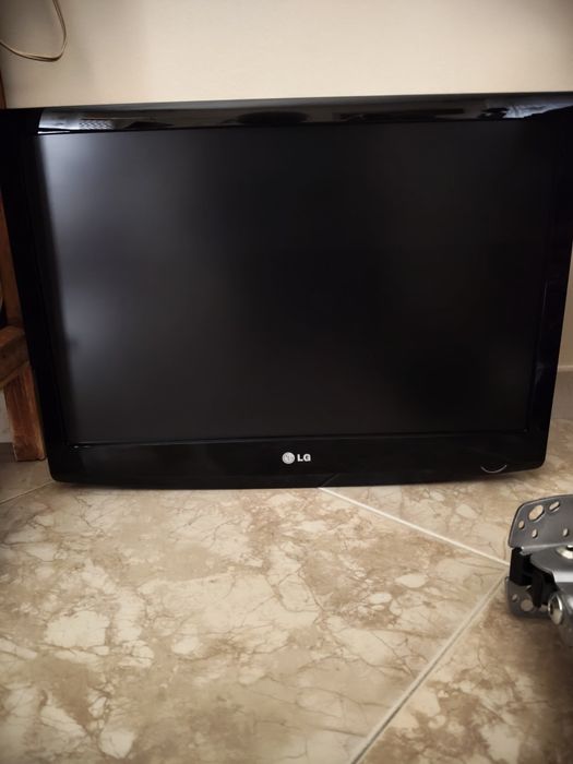 Plasma LG com suporte