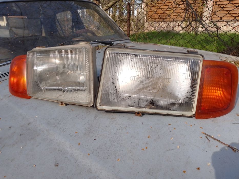Продам фары с поворотниками