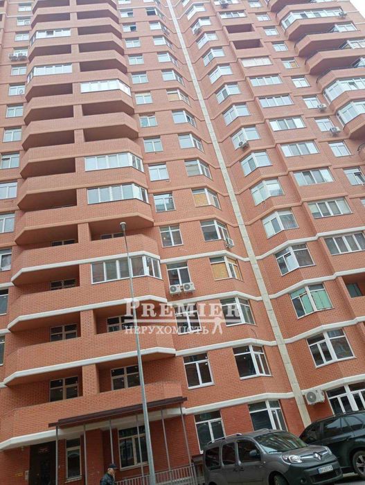 2-кімнатна квартира в ЖК Реал Парк, 70 м²