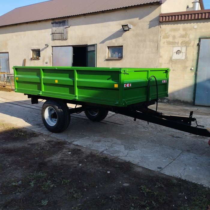 Dwukółka wywrotka jednoosiowa na 3 str.