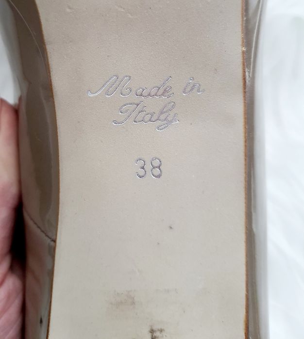 Buty Na Obcasie R.38