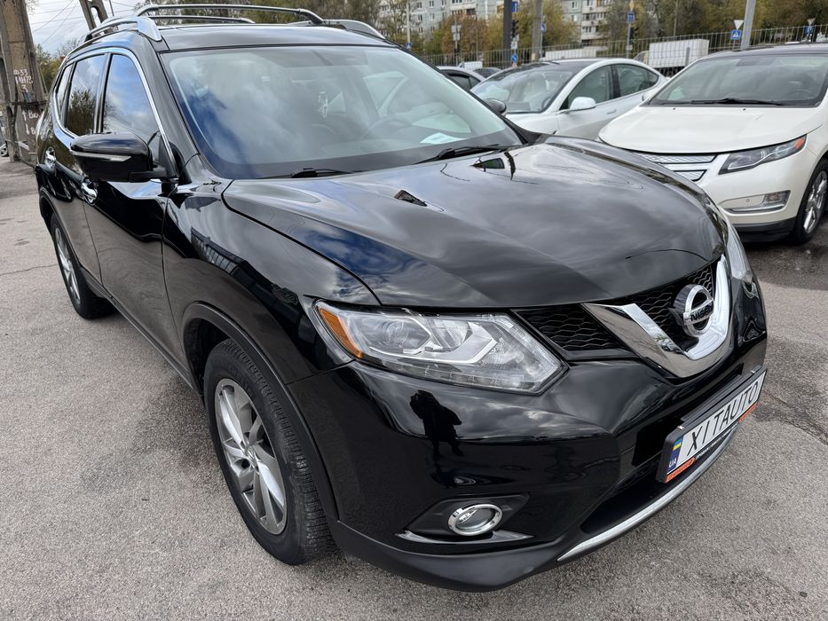 Продам Nissan Rogue SL