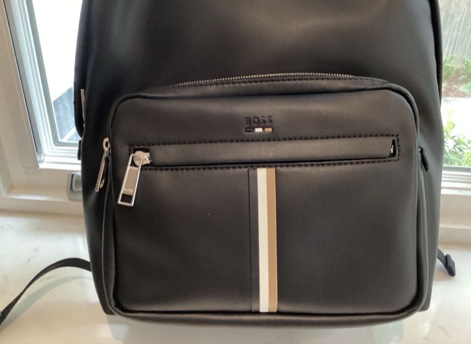 Hugo Boss кожанный рюкзак