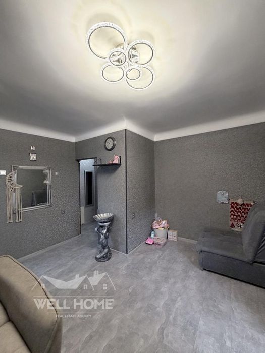 Продаж квартири 2к Пластова, 17 м.Чернігівська Київ