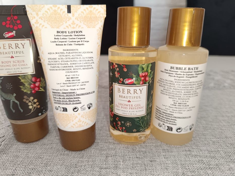 Zestaw kosmetyków żel, płyn, peeling, balsam 100 ml, 60 ml