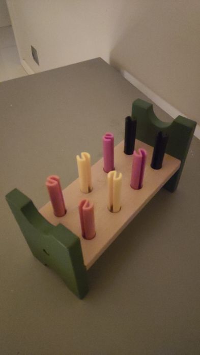 Zabawka Ikea do wbijania