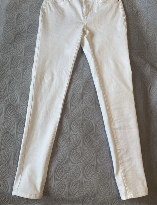 Damskie białe jeansy 38 Orsay