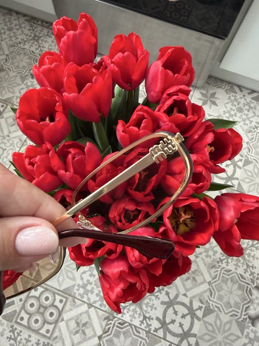 Окуляри під miu miu