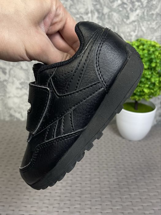 Reebok кроссовки 26 размер детские кожаные спортивные черные