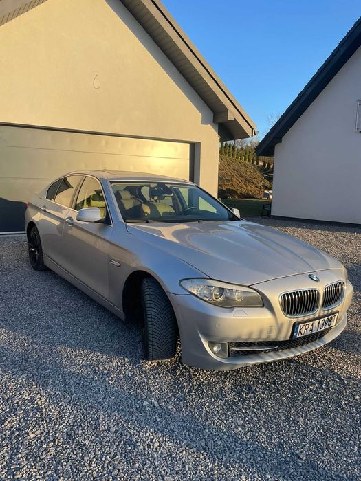 BMW 5 F10 2011rok 2.0 benzyna 245KM automat/skóry