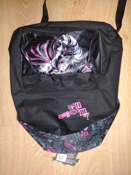 Mochilas, novas e usadas, desde 2 euros