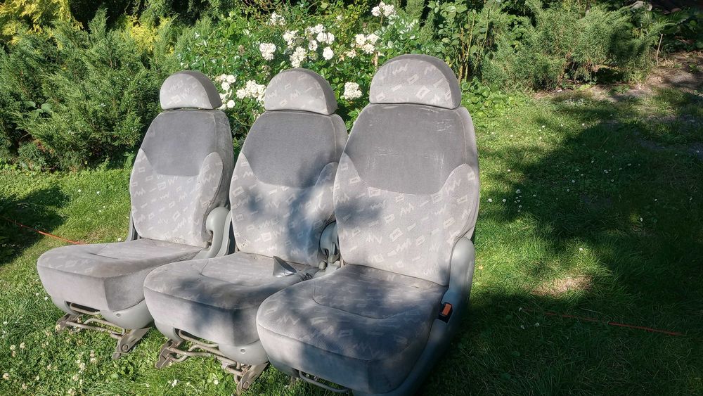 Fotele samochodowe do Seat Alhambry starszy model  używane.