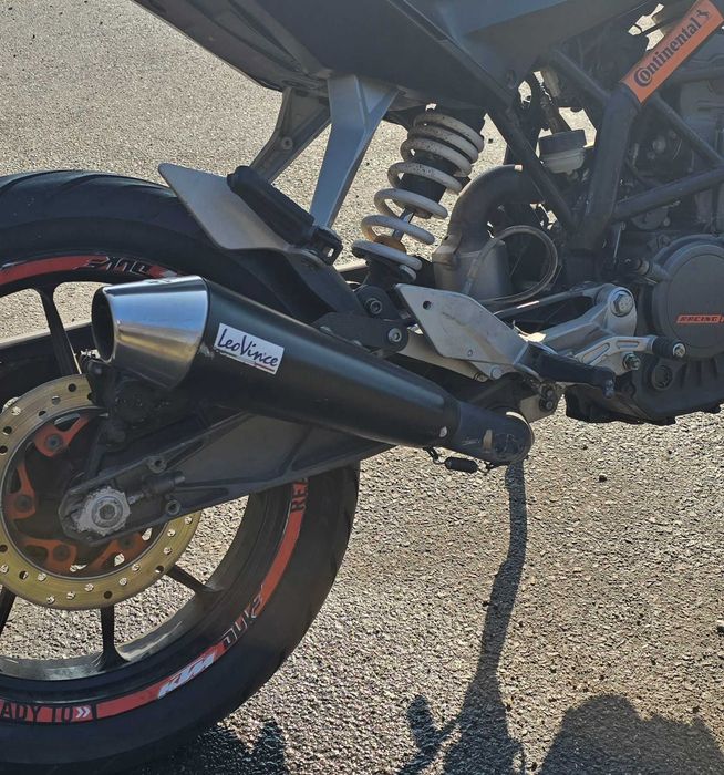Ktm duke 125 2011