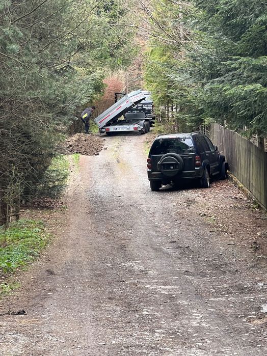 Usługi Kiper 3,5t przyczepa / Pick Up wjadę wszędzie