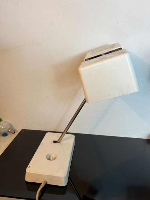 Niemieckie lampy biurkowe retro prl