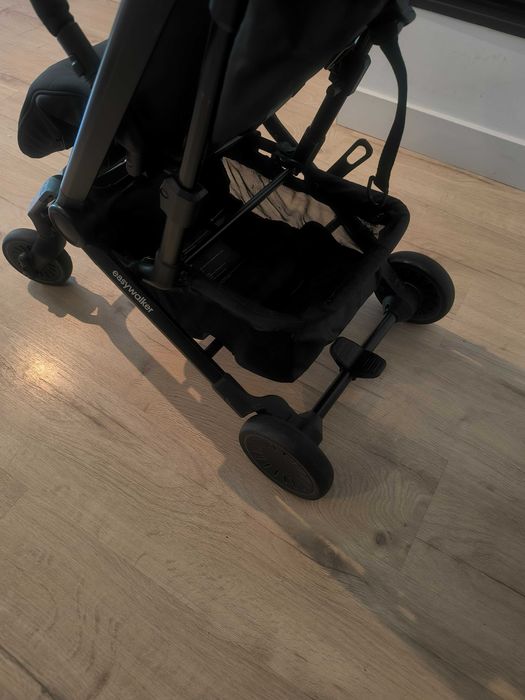 Carrinho Easywalker (como novo) + Saco Térmico Babycurls