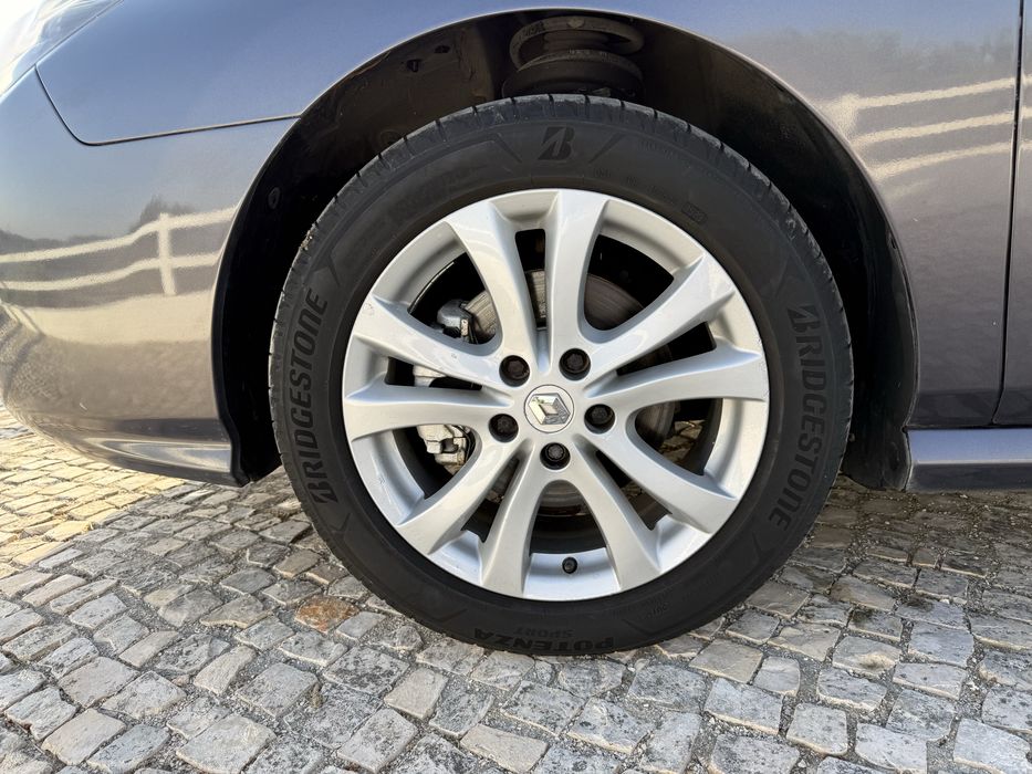 Renault Latitude 2.0 DCi Privilege