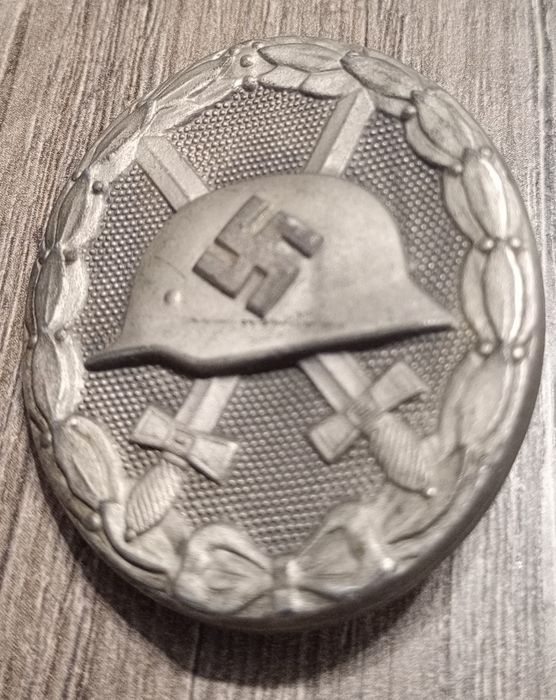 Militaria III Reich Wehrmacht Distintivo Segunda Guerra Mundial