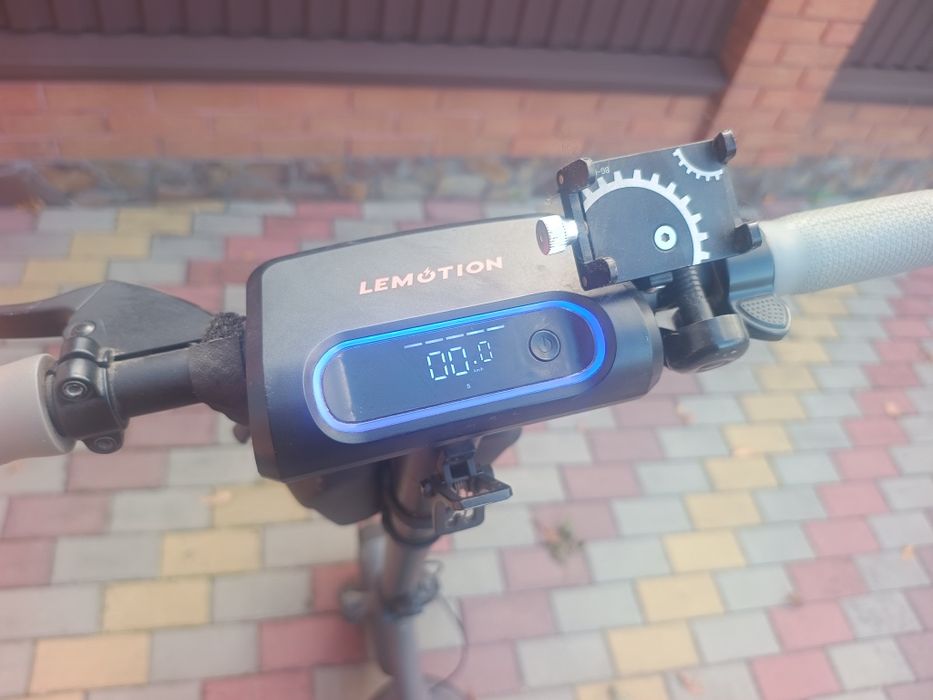 Електросамокат Inmotion S1