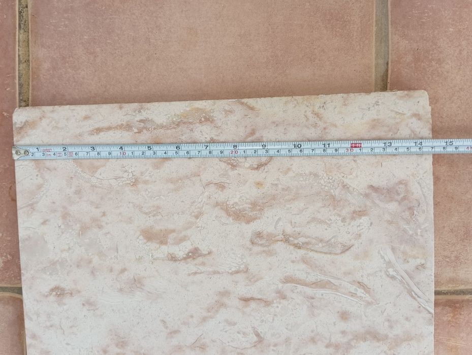 Pedra Mármore de 2 cms espessura