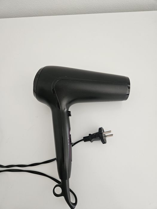 Secador Philips 21000W