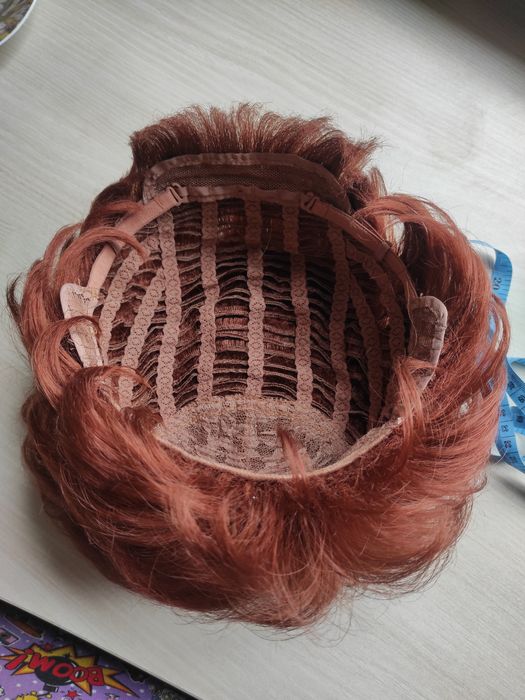 Парик жіночий в гарному стані