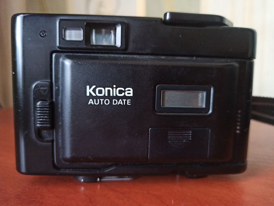 Фотоаппарат Konica AF3D плівковий
