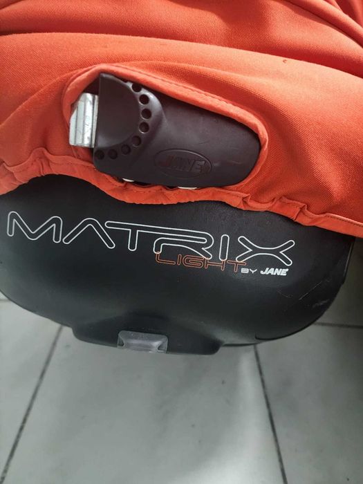 TRIO Carrinho JANE e Ovo/ alcofa Matrix Light