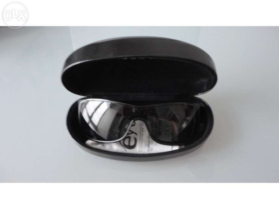 ÓCulos de sol Gucci (originais, ainda com caixa)