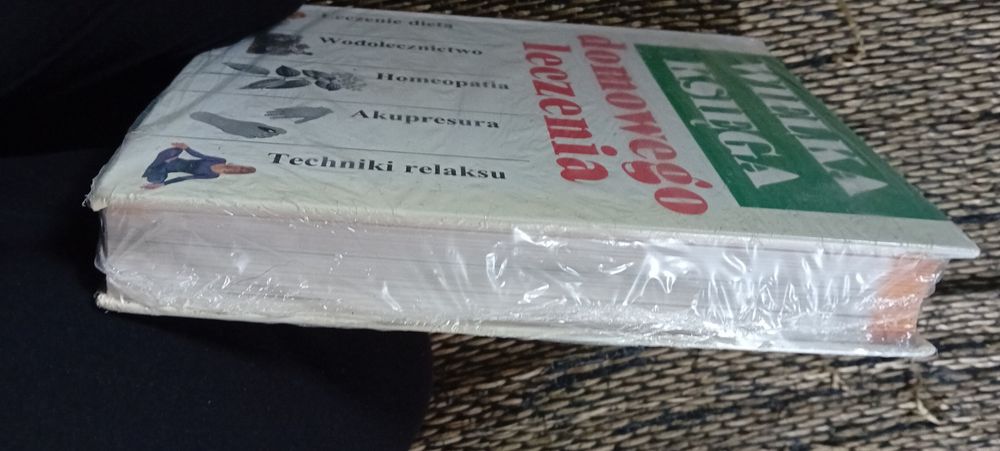 Zestaw 4 nowych  ksiąg medycznych