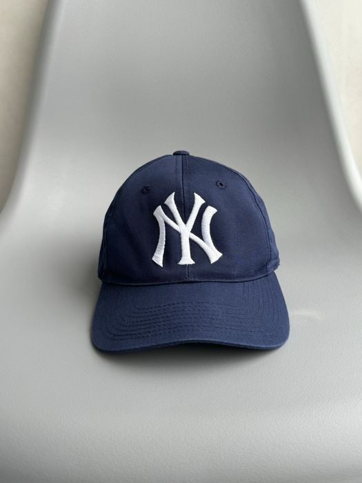 Винтажная кепка New Era мужская темно синяя big logo оригинал one size. Вінтажна бейсболка New Era чоловіча темно синя big logo оригінал one size