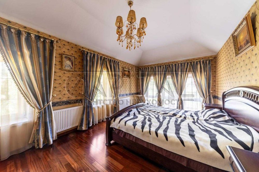 Продаж / будинку Віта Поштова / є гараж / 6 соток