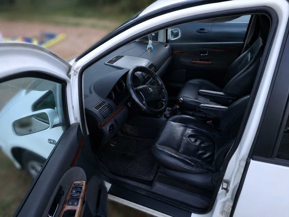 Samochód seat alehambra