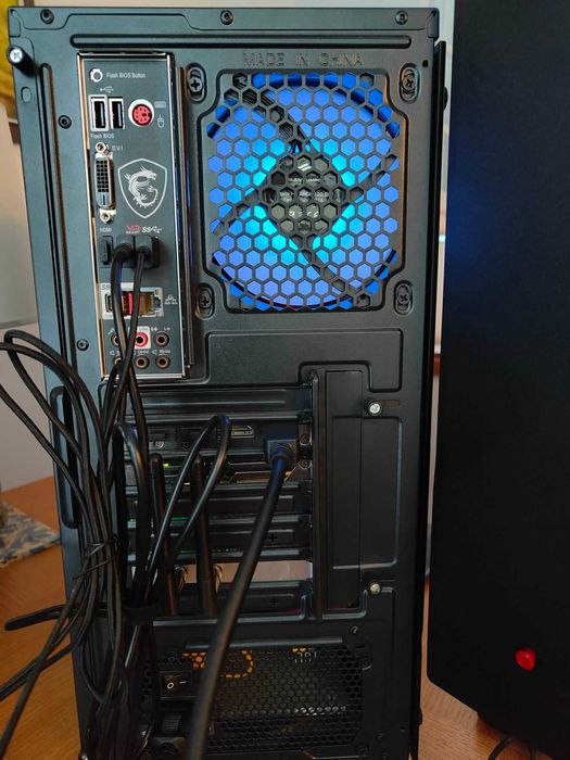 Komputer PC | GTX 1660 SUPER | Ryzen 5 2600X | 16GB DDR4