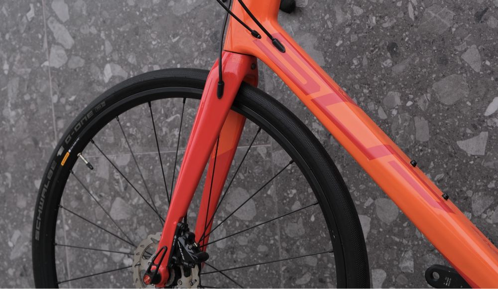 Шосейний велосипед SUP X-Road карбоновий tarmac addict: 1 200