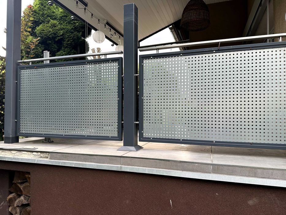 Balustrada z tarasu w dobrym stanie