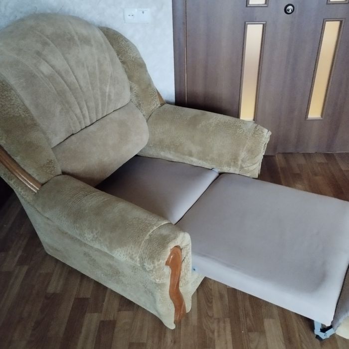 Продам раскладное кресло