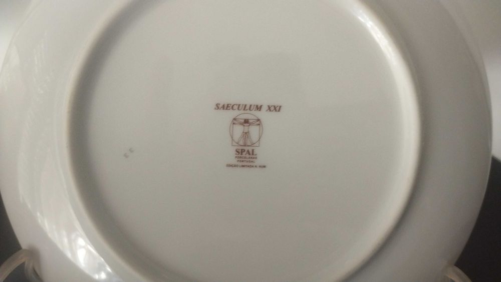 Prato de porcelana (Edição limitada)