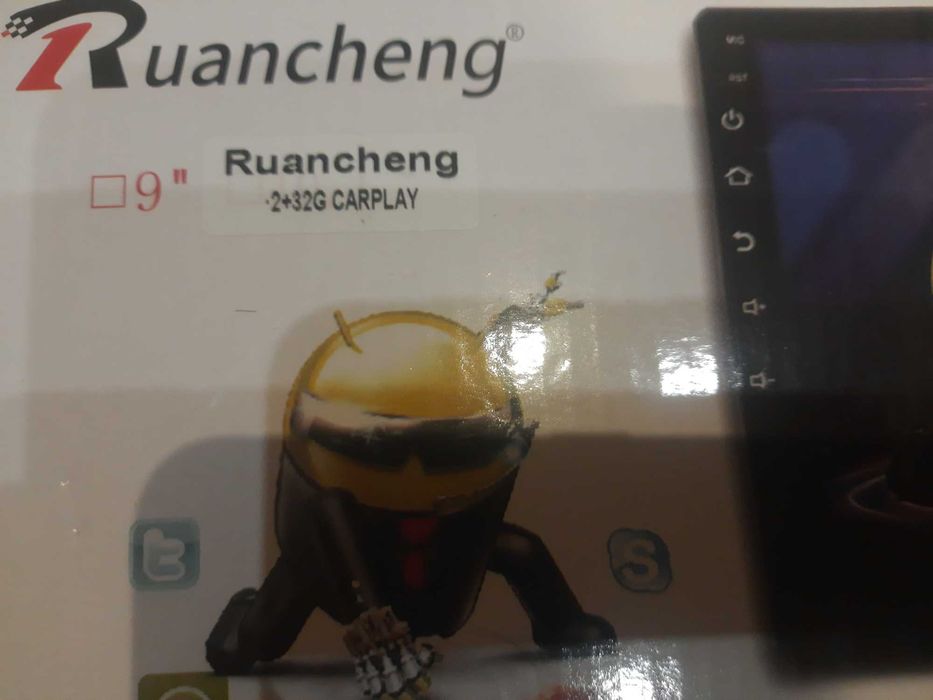 Андроид 9 дюймов 2/32 новая с AHD камерой