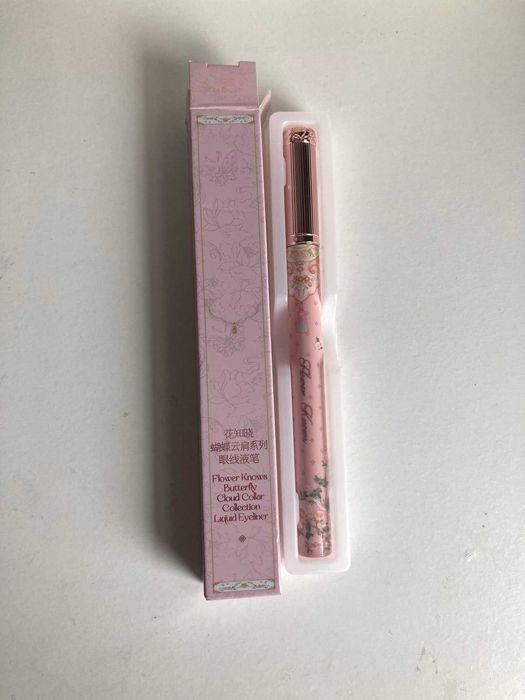 brązowy eyeliner flower knows Butterfly Cloud Collar w pisaku