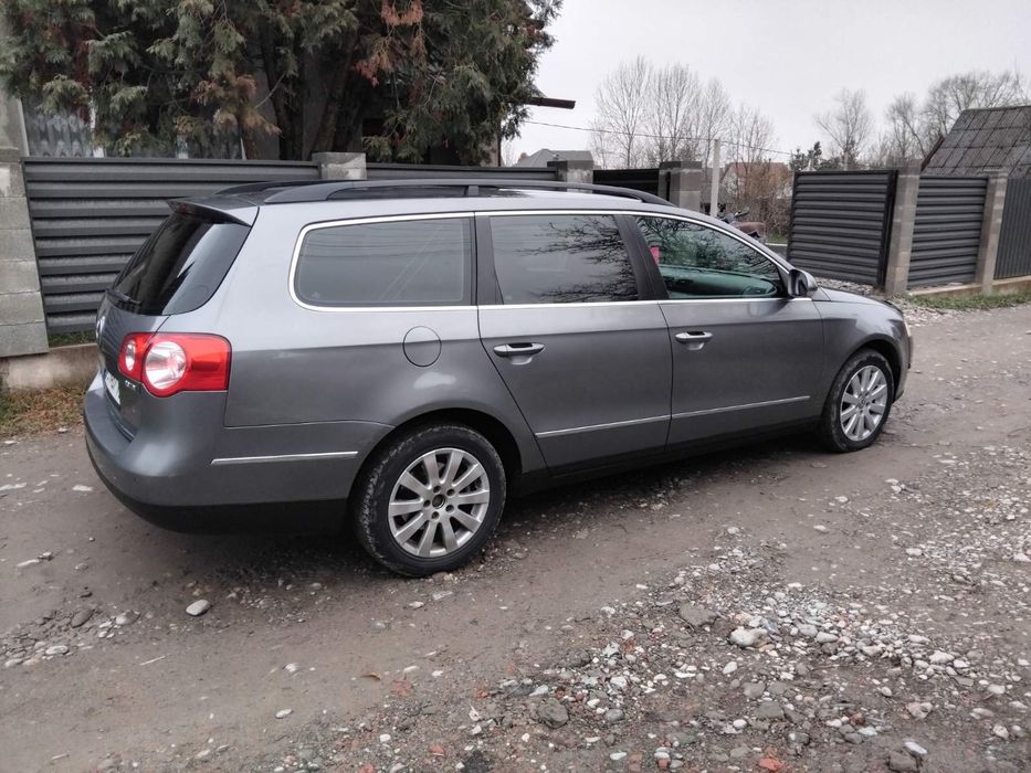 Пасат б6...2008 рік 2.0 дизель коробка автомат