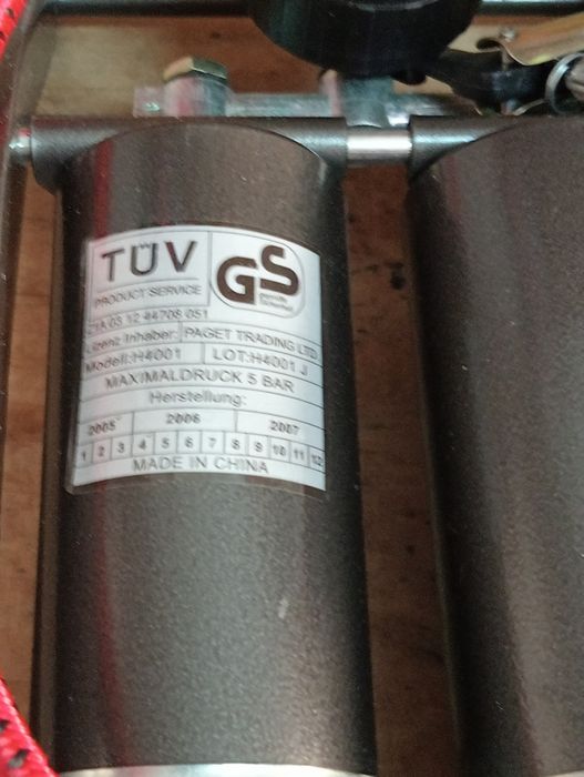 Bomba de ar duplo embolo