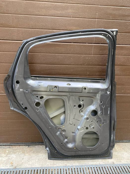 Porsche cayenne 9y3 coupe двері задні ліві