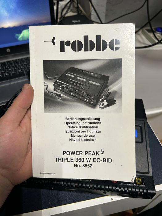 Ladowarka modelarska robbe 3 kanaly 360 W