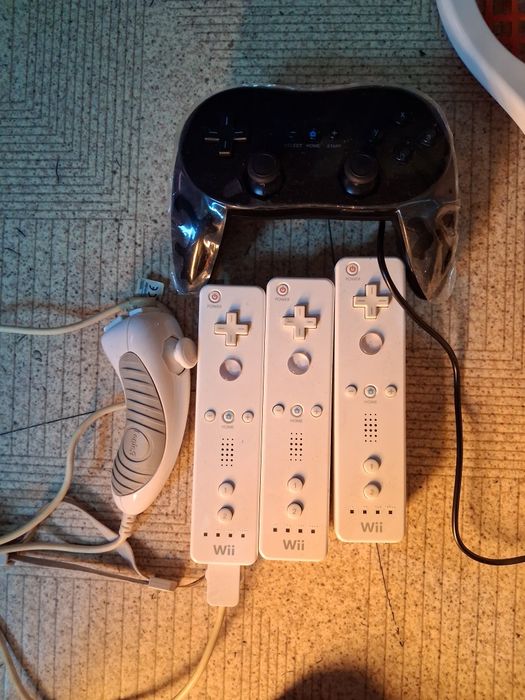 Nintendo wii desbloqueada + hdd 500gb + acessórios